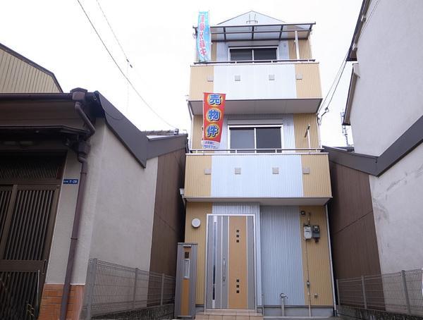 Local appearance photo