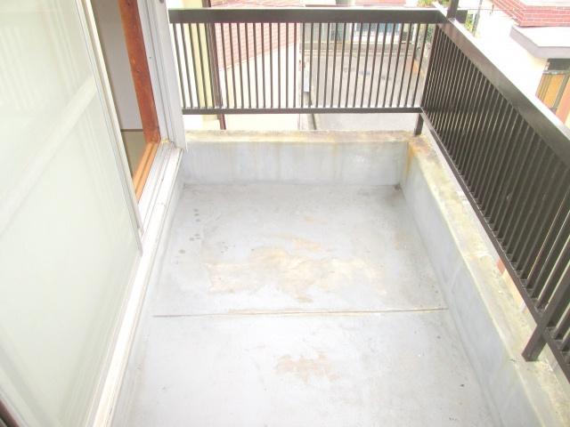 Other. Daylighting ・ Ventilation is good