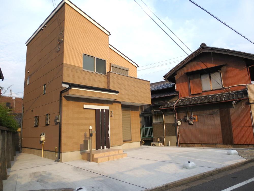 Local appearance photo. Local (June 2013) Shooting