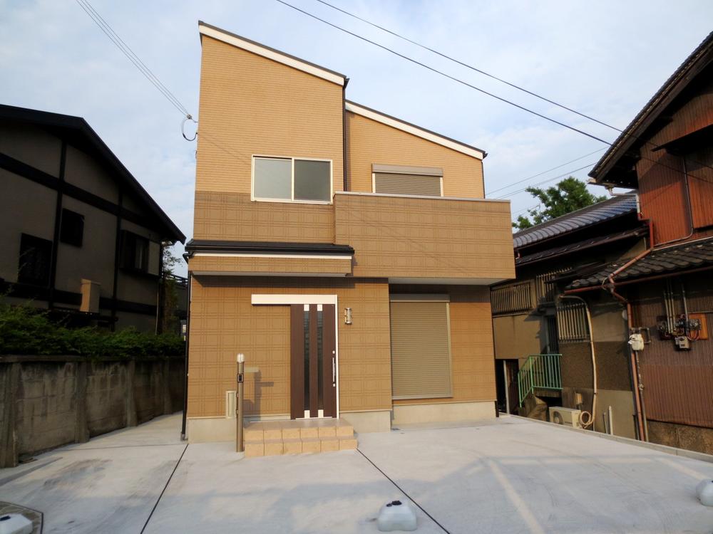 Local appearance photo. Local (June 2013) Shooting