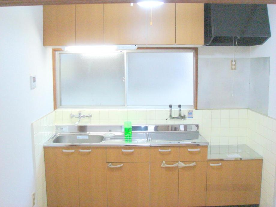 Kitchen. Bright kitchen