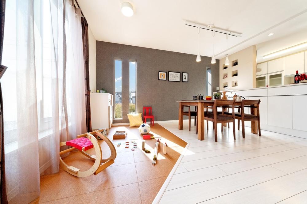Building plan example (introspection photo). "Parenting Kurumu" one of the six items "cork floor". By making the corner of LDK, It is possible to see the state of the child even at home on the sofa. Also mess likely to also be a prevention. (Model house plan)