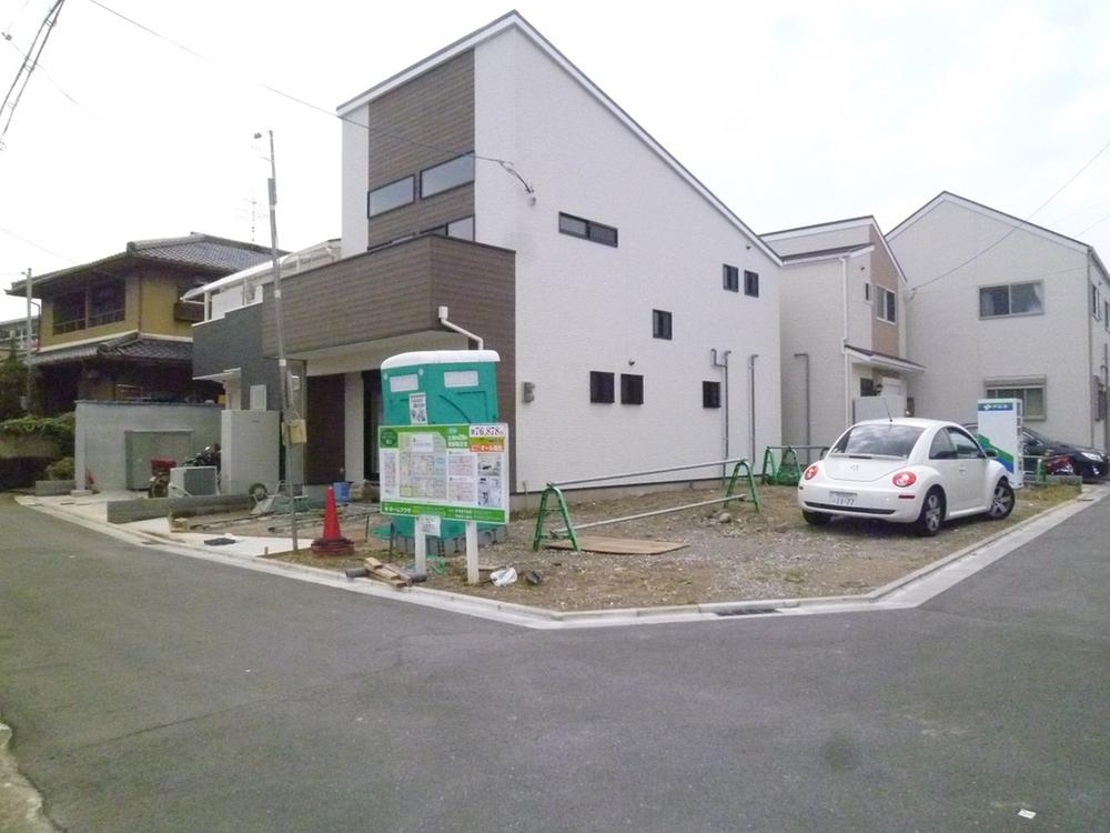 Local appearance photo. (B Building) Rendering