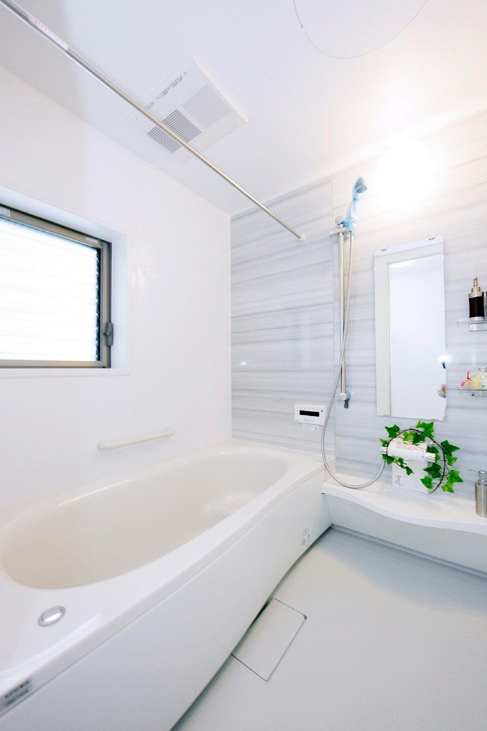 Bathroom. 2013 September 19 shooting