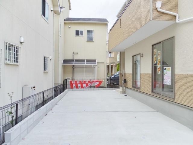 Local appearance photo