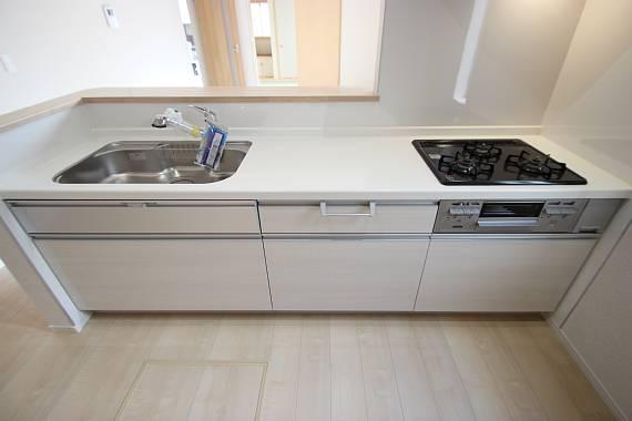 Kitchen. Using the state-of-the-art system Kitchen! !