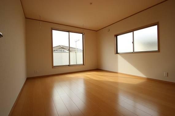 Non-living room. Thermal insulation properties, We are using the excellent pair of glass to sound insulation!