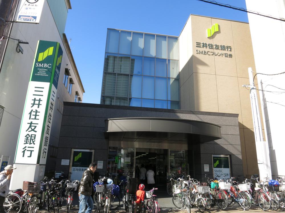 Bank. 810m to Sumitomo Mitsui Banking Corporation
