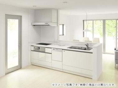 Other Equipment. Or household chores along with the children, Such as even children in the cuisine is always in front of the eye, Spread is parent-child conversation and smile, Communication is the kitchen. Dishwasher to support a comfortable kitchen life, Running cost is also profitable energy-saving ・ Standard equipped with a low-noise type.