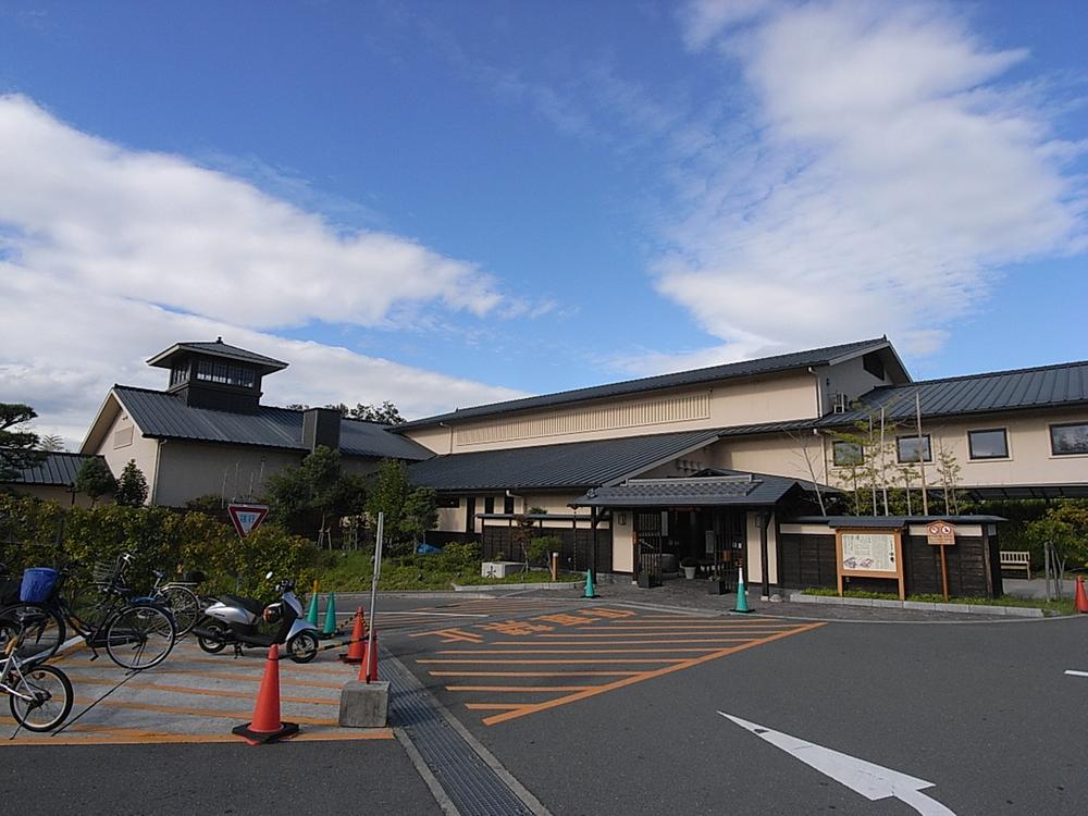 Other Environmental Photo. Surrounding environment