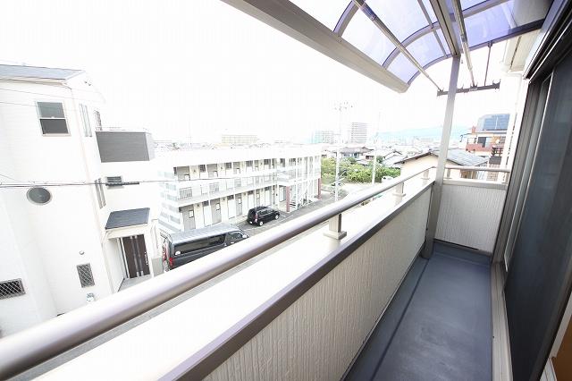 Balcony. Local (10 May 2013) Shooting