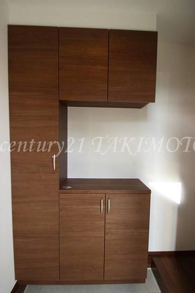 Receipt. Large shoe box equipped! !