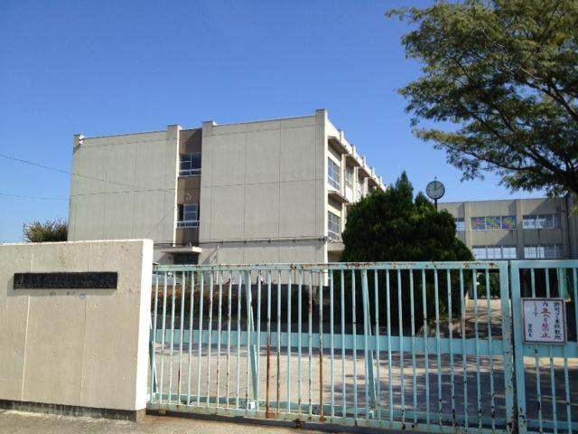 Junior high school. Hirakata Municipal Shodaikita 800m up to junior high school