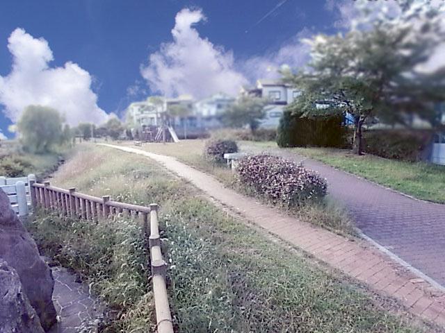 park. 2267m to Tsuda park