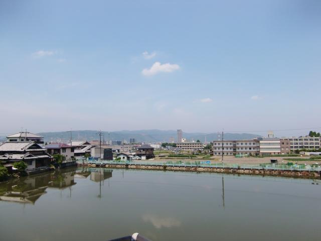 View photos from the dwelling unit