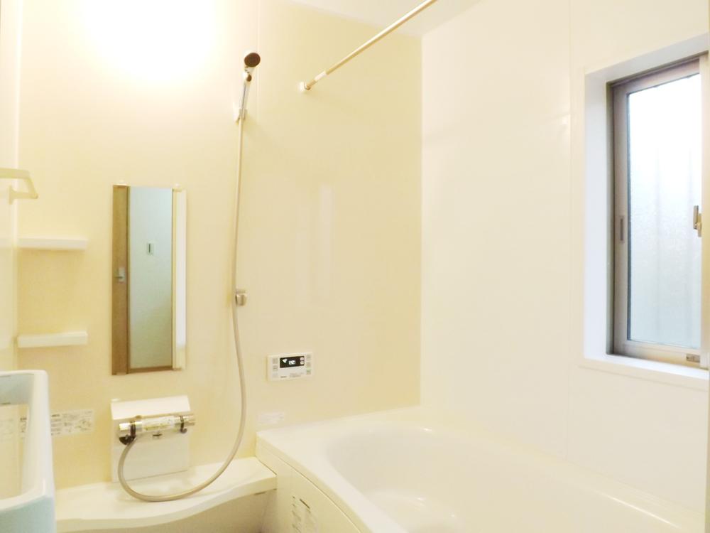 Bathroom. Local photo (bathroom) Bathroom with bathroom heating dryer!