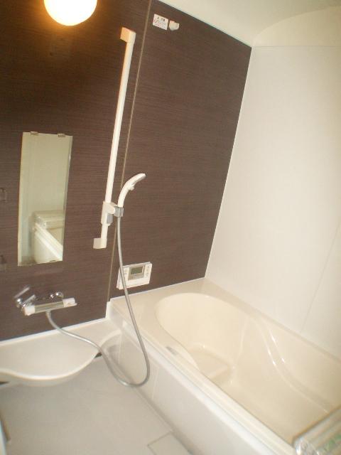 Same specifications photo (bathroom). The company construction cases