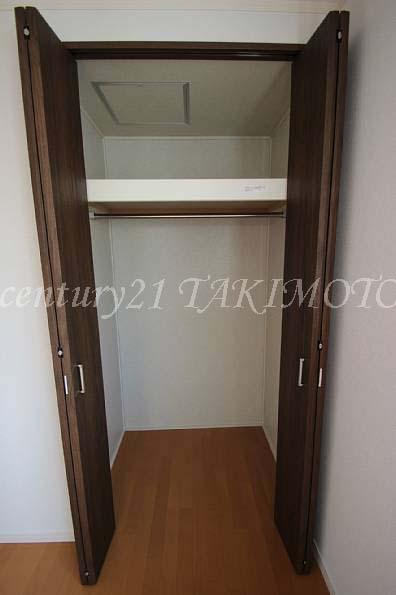 Receipt. Very convenient there is a partition! !