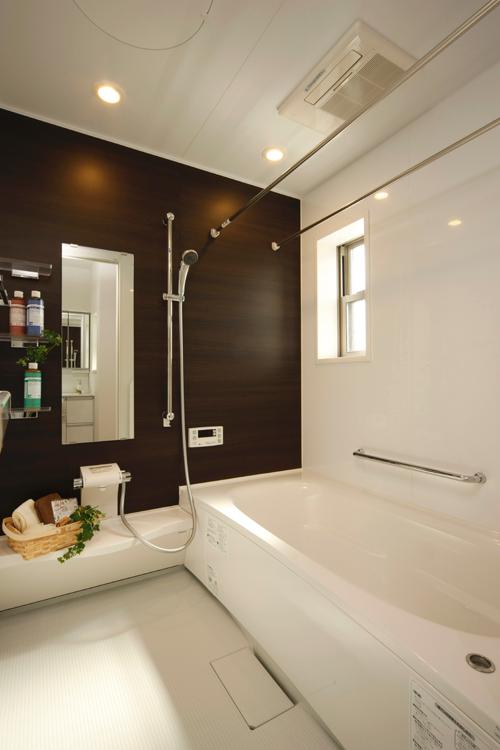 Bathroom. Indoor (April 2013) Shooting