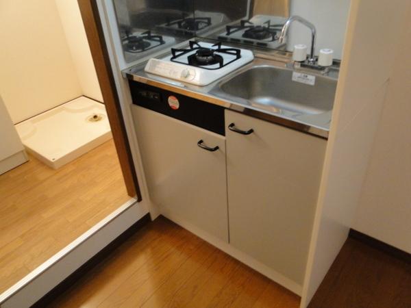 Kitchen. Be the first to start a self-catering in with 1 lot gas stoves ・  ・  ・ 