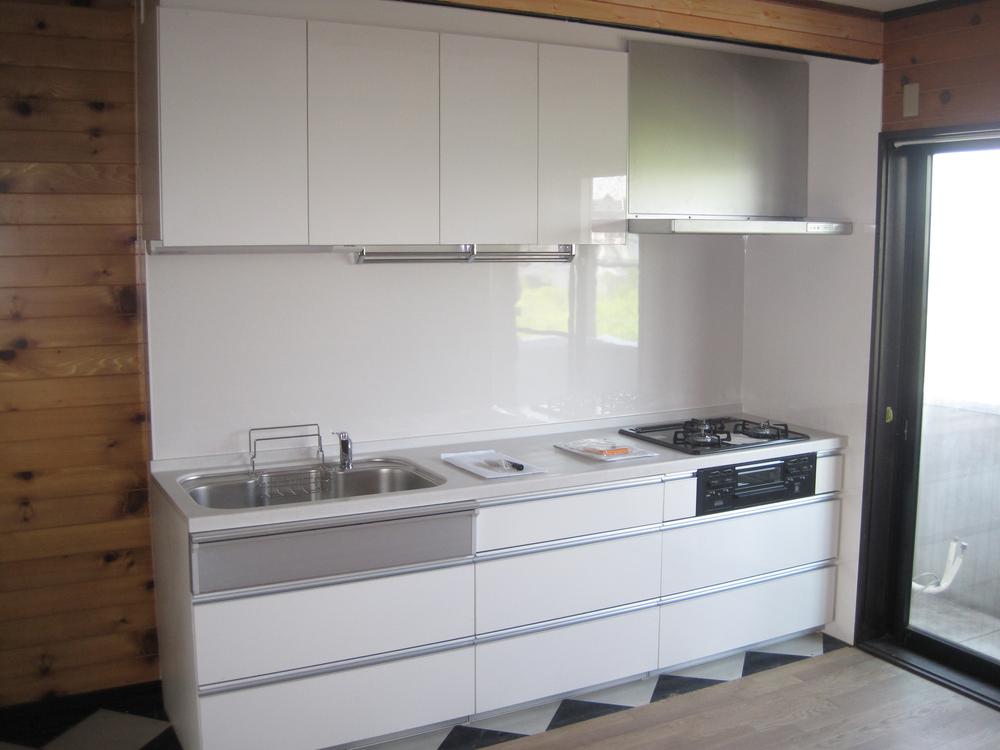 Kitchen. Room (August 2012) shooting