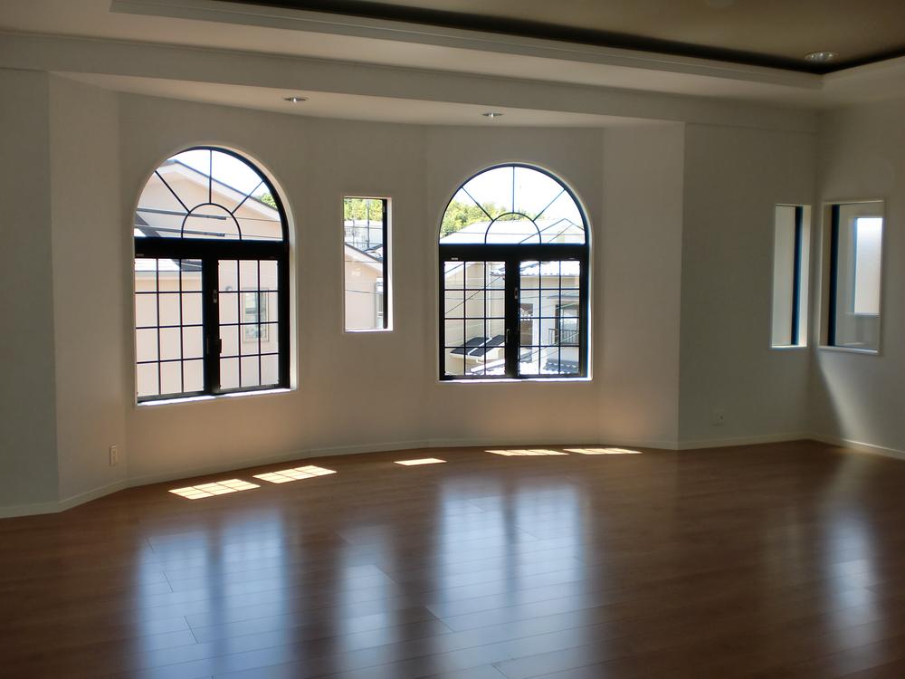 Living. Indoor (10 May 2012) shooting