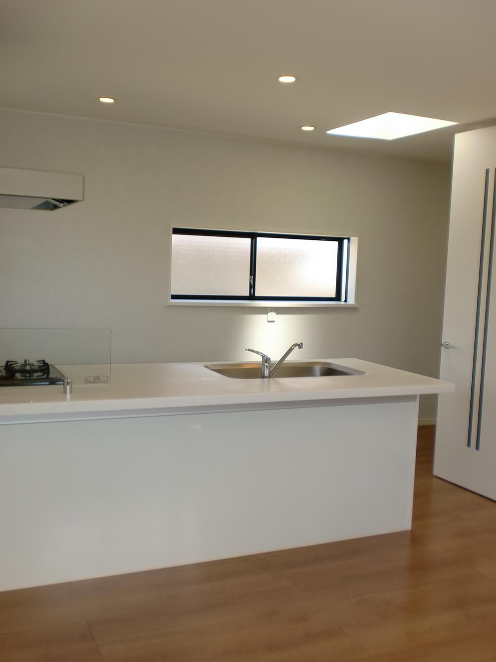 Kitchen. Indoor (10 May 2012) shooting