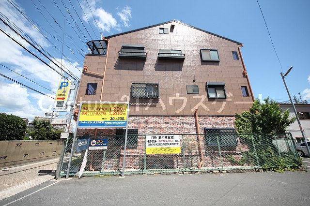 Other local. Local (11 May 2013) Shooting