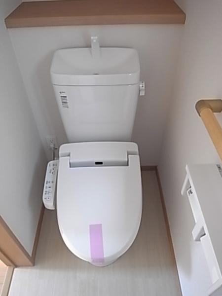 Same specifications photos (Other introspection). Same specifications toilet