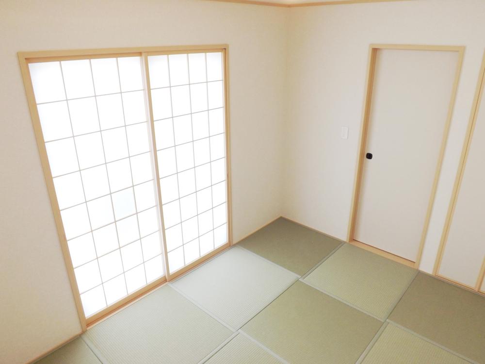 Same specifications photos (Other introspection). Same specifications photos (Japanese-style)