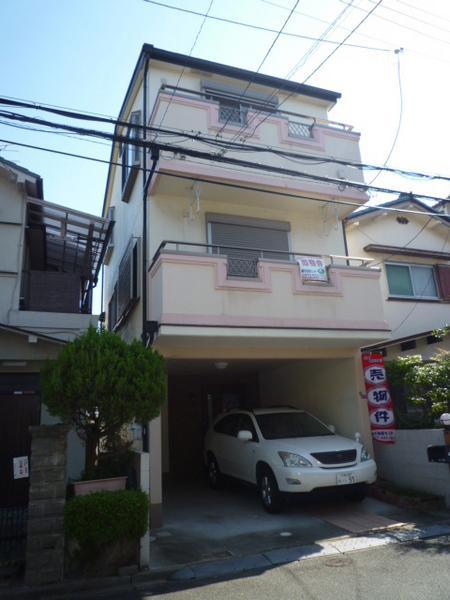 Local appearance photo