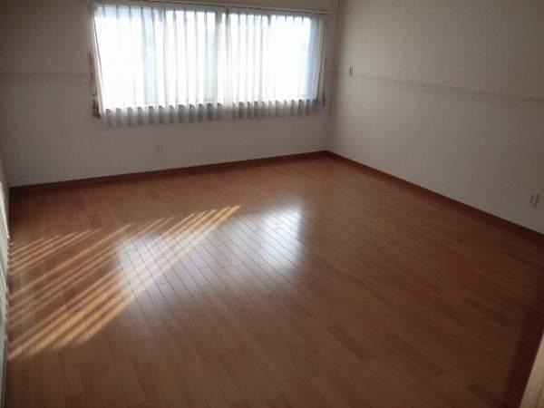 Other. Land area of ​​approximately 133.63 square meters