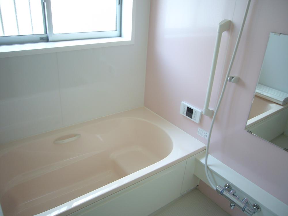 Bathroom. Indoor (April 2012) shooting