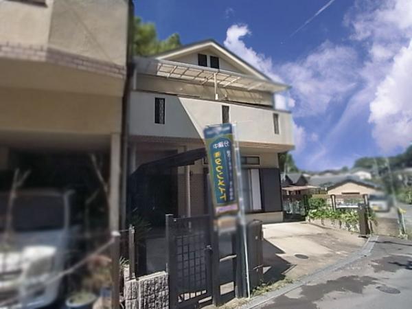 Local appearance photo. Appearance 2