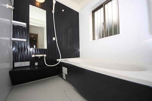 Same specifications photo (bathroom). Same specifications photo (bathroom) Bathroom heating dryer! Warm bath!
