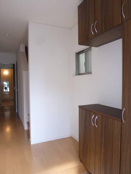 Receipt. Whole family worth of shoes cloak