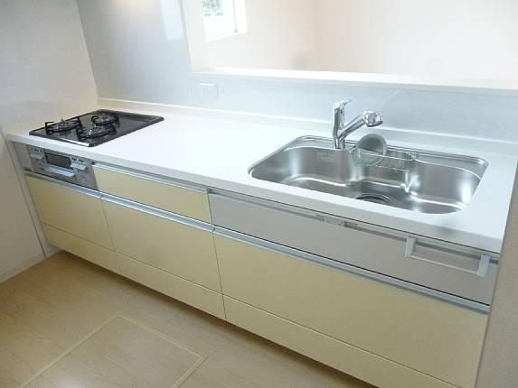 Same specifications photo (kitchen). Easy loading and unloading at all slide storage