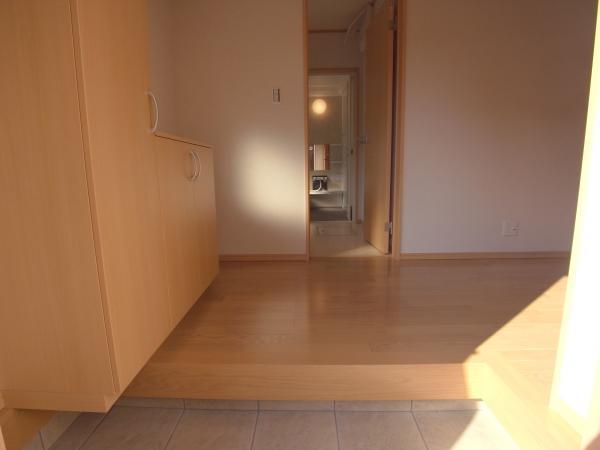 Same specifications photos (Other introspection). Same specifications entrance