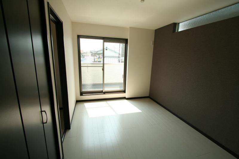 Non-living room. Insert the bright sunshine in Western-style, To clean full of Western-style space in the living room the same pair glass effect. Using point cross, Stylish space (No. 1 destination reference)