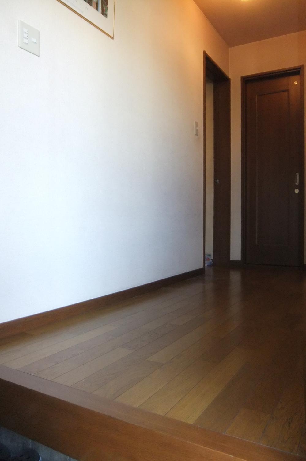 Entrance.  ☆ Corridor is wide ☆ 