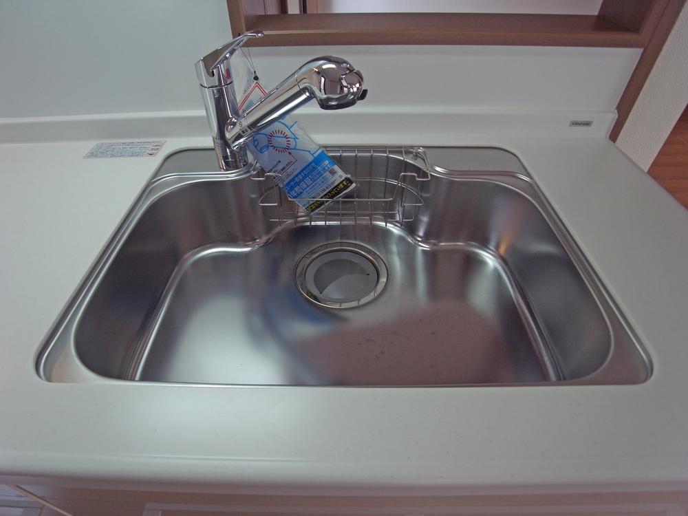 Other Equipment. Same specification kitchen sink