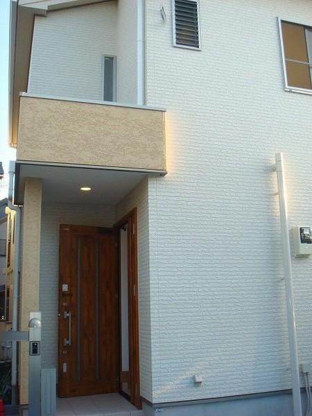 Local appearance photo