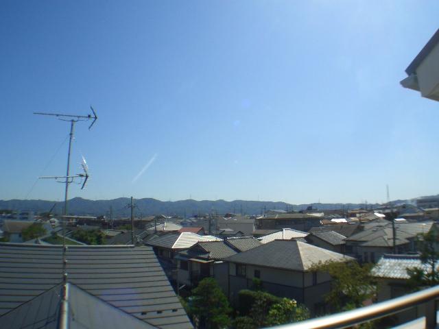 View photos from the dwelling unit. View from local