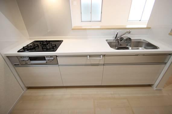 Kitchen. State-of-the-art system Kitchen! !