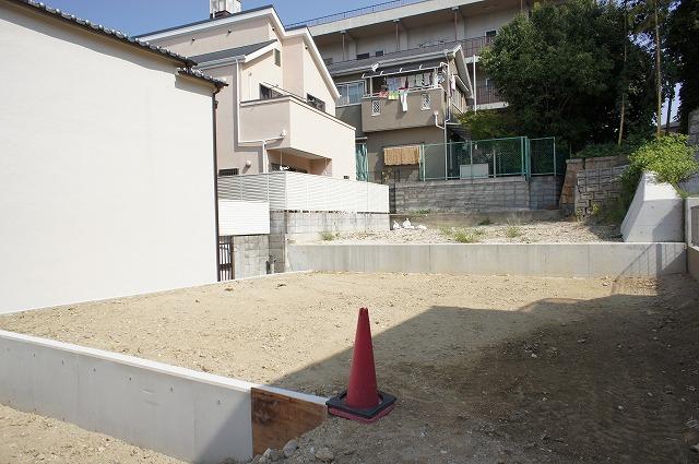 Local land photo. Local (10 May 2013) Shooting