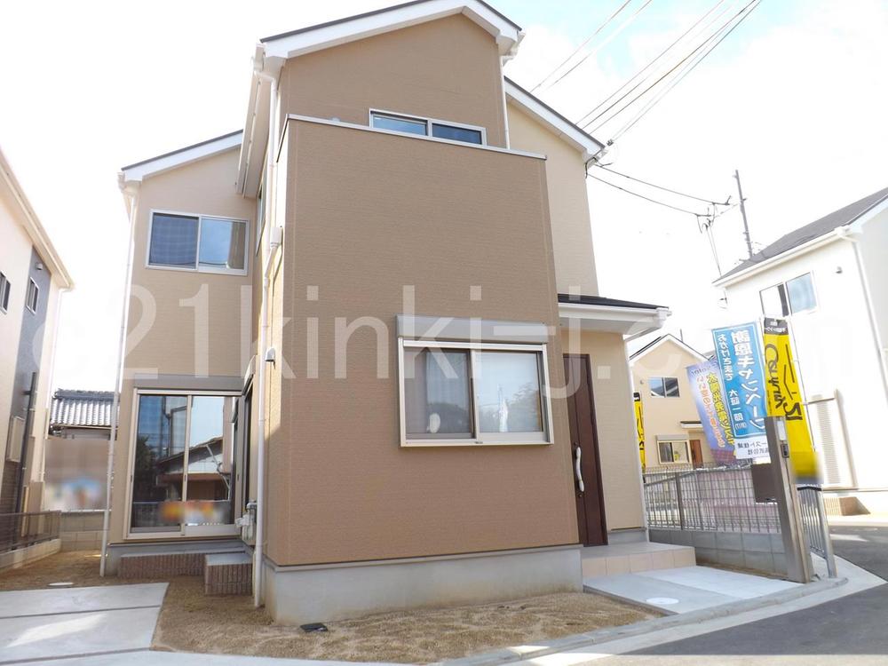 Same specifications photos (appearance). Same specifications photos (appearance) Limited 1 compartment