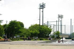 park. 700m until Nakano pond park