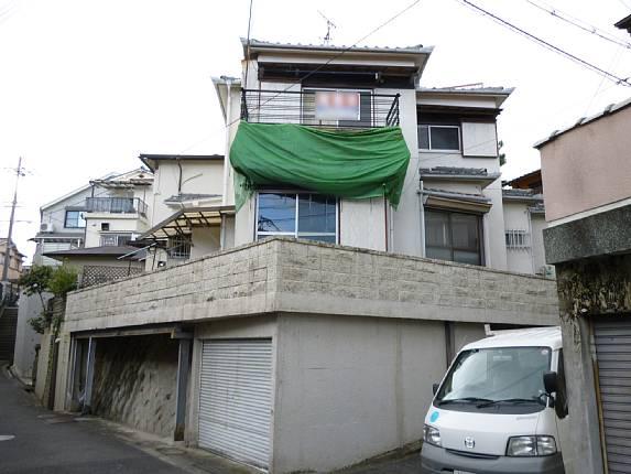 Local appearance photo. There is a feeling of opening per corner lot! !