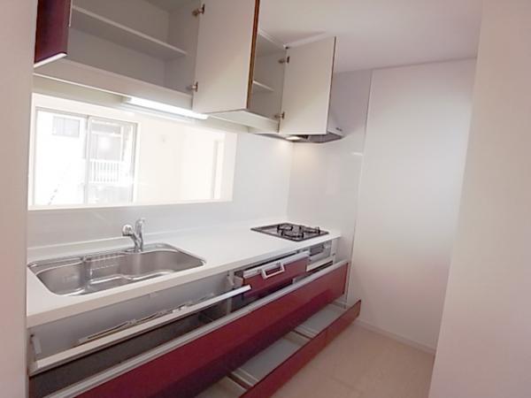 Same specifications photo (kitchen). Smoothly housework flow line in the face-to-face kitchen