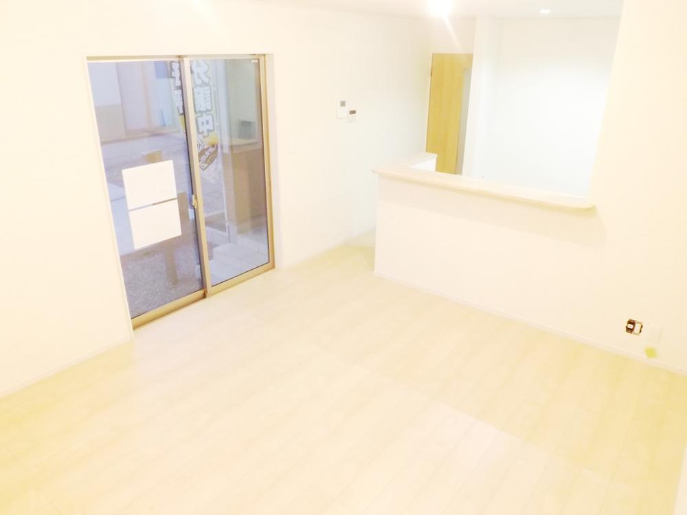 Living. Local photos (living) Unnecessary and easy care wax!